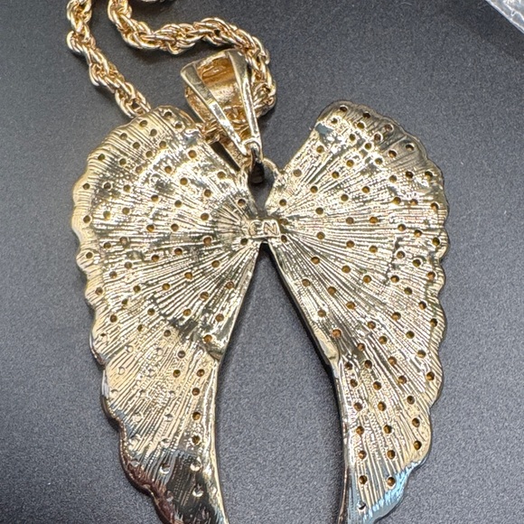 JTV Gold Tone Angel Wing Crystal Necklace and Earring Set marked CN - Picture 5 of 9